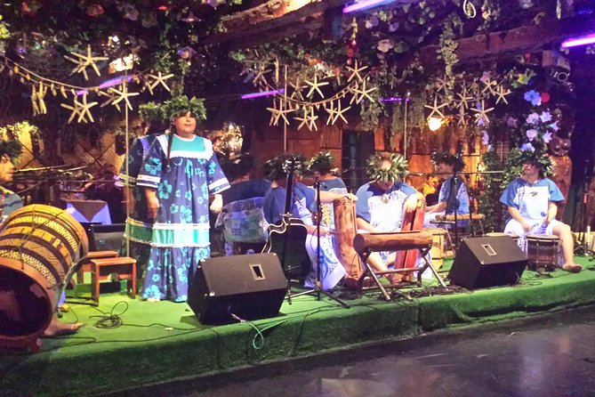 Traditional Dinner Show in Santiago - Location and Transportation