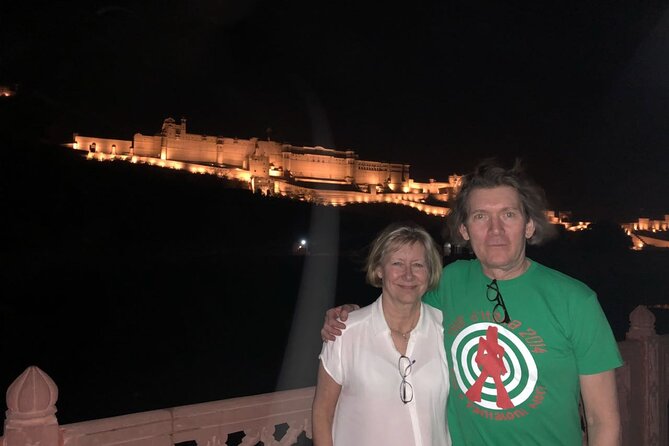 Traditional Dinner With Indian Family With Night Tour of Jaipur - Illuminated Landmarks