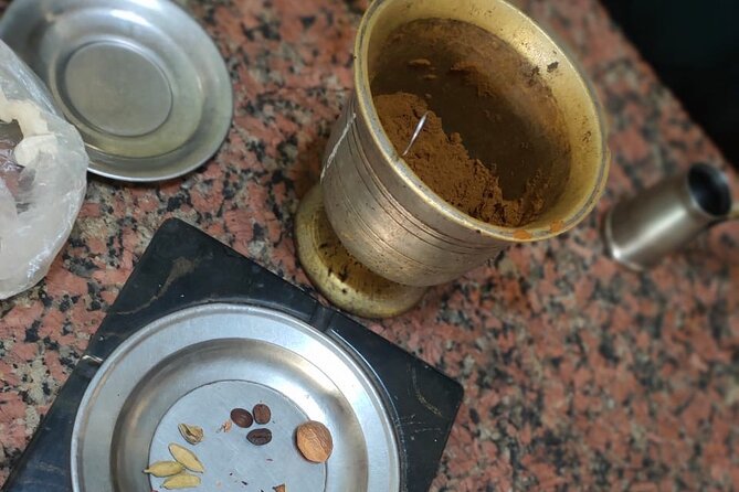 Traditional Egyptian Breakfast, Coffee & Local Market Tour - Accessibility and Transportation Considerations