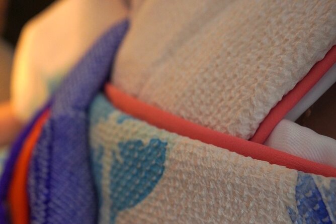 Traditional Elegance: Private Kimono Experience in Luxurious Silk - Accessibility and Suitability