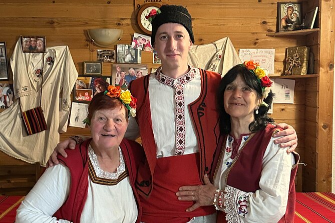 Traditional Folklore Experience in Bansko - Key Points