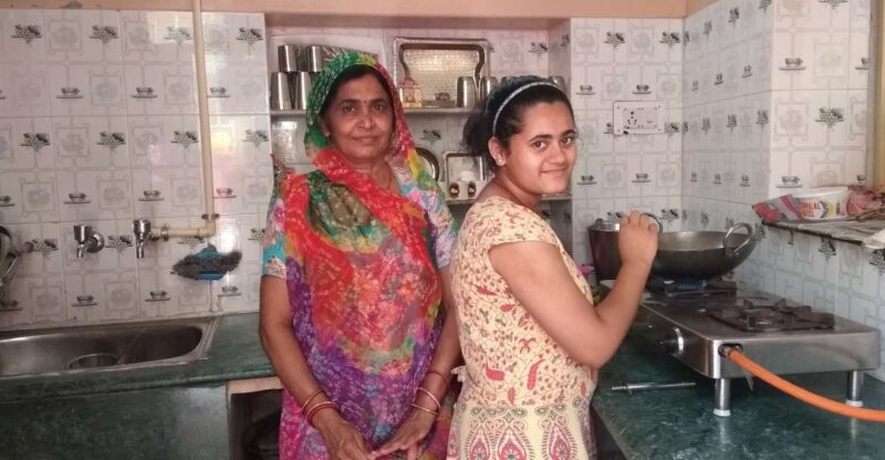 Traditional Food of Rajasthan Cooking Class Experience - Key Points