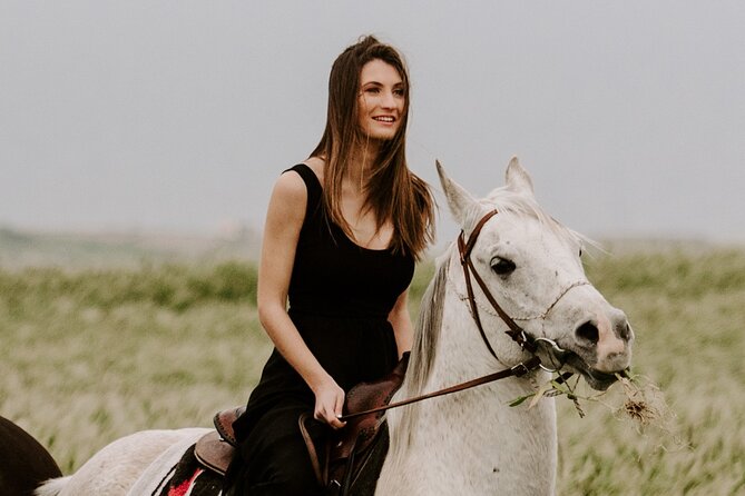 Traditional Greek Village and Caldera Cliff Horse Riding Tour - Scenic Seaside Cliff Photographs