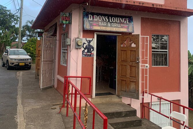 Traditional Grenadian Food at Doreens Beach Restaurant & Lounge! - Cabier Beachs Culinary Gem