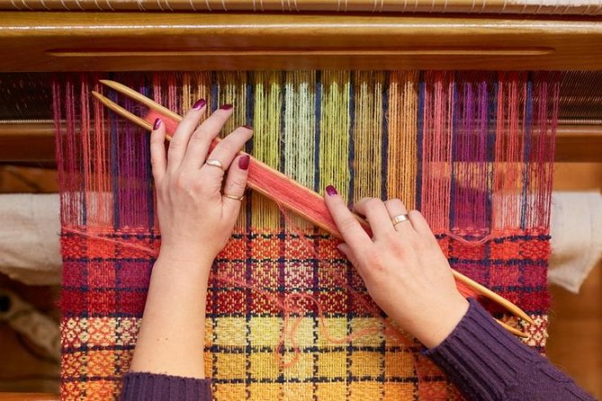 Traditional Handmade Techniques for Modern Clothing - Exploring Serbian Textile Heritage