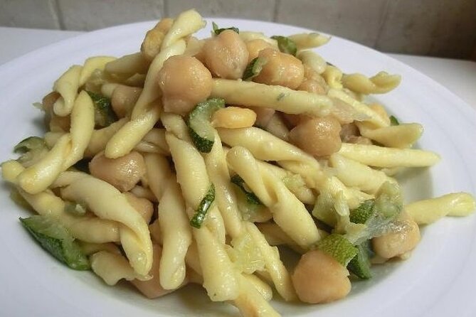 Traditional Home Cooking Experience in Lecce - Itinerary of the Class