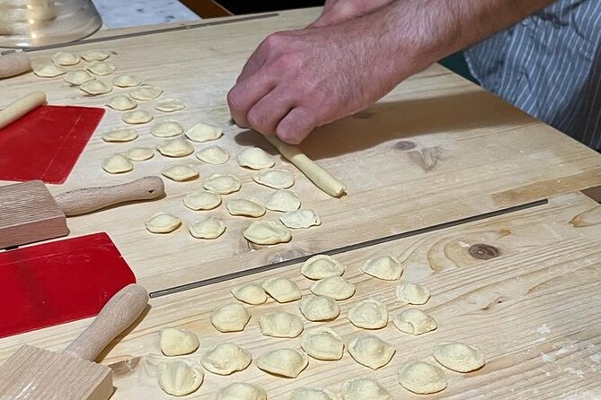 Traditional Home Cooking Experience in Lecce - Additional Information and Policies