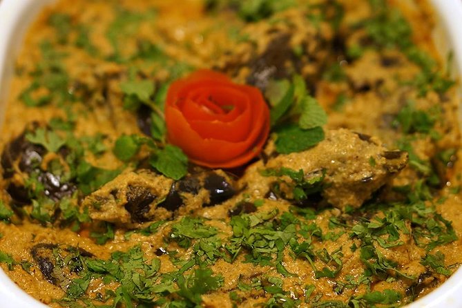 Traditional Hyderabadi Cooking Class in a Local Home - Authentic Hyderabadi Cuisine