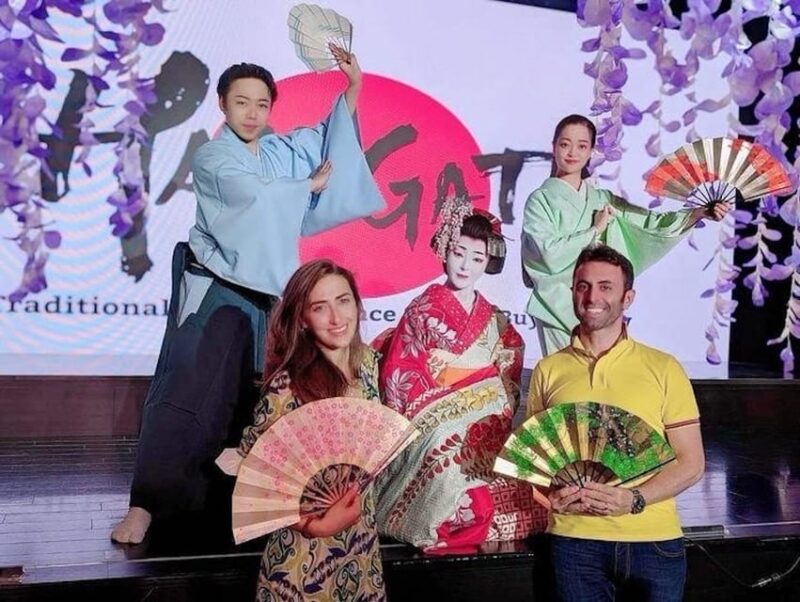 Traditional Japanese Dance Show! The Art of Nihon Buyō - Key Points