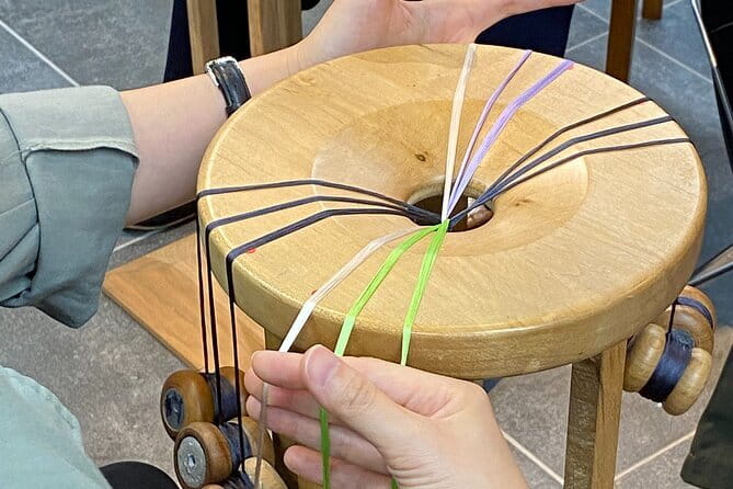 Traditional Japanese Fabric Flower-Making Tsumami Zaiku Class - The Class Experience
