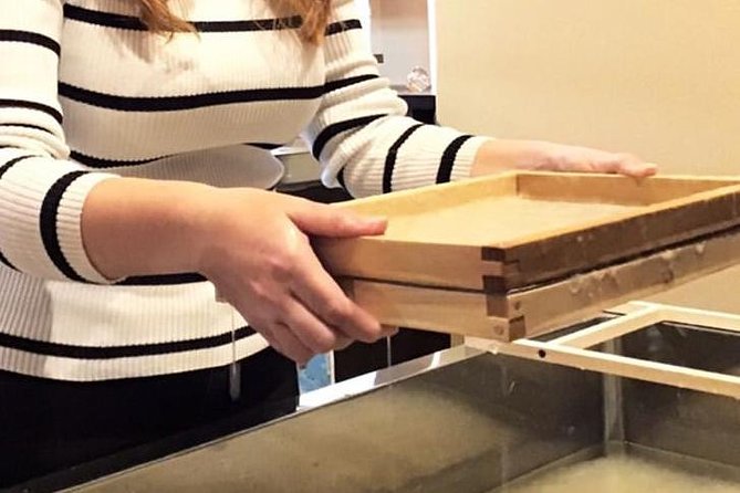 Traditional Japanese Washi Papermaking - Kyoto Morning - Instructors and Language