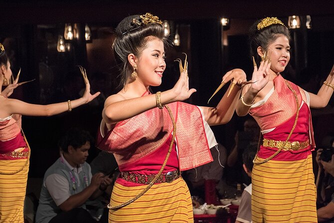 Traditional Khantoke Dinner and Cultural Shw in Chiang Mai Ticket - Transportation Options