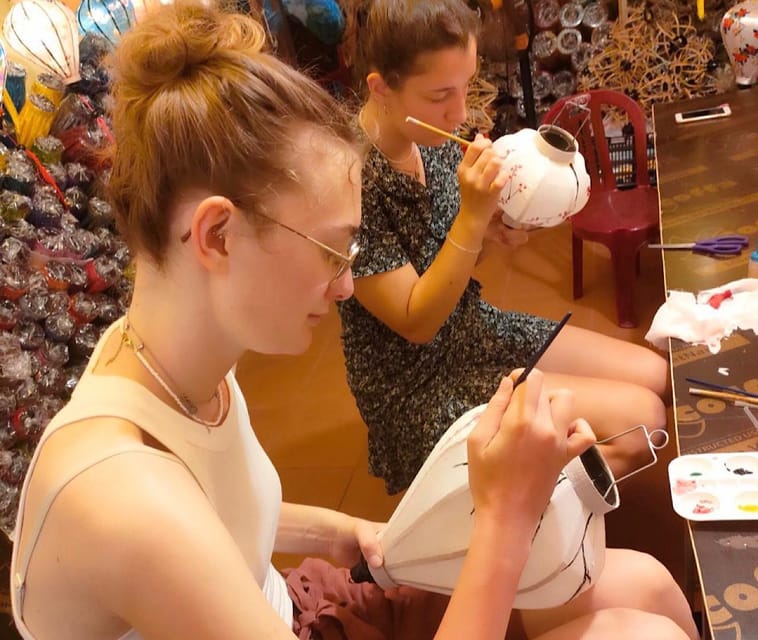 Traditional Lantern Class in Old Town - Key Points