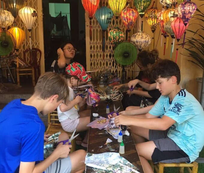Traditional Lantern Class in Old Town - Restrictions