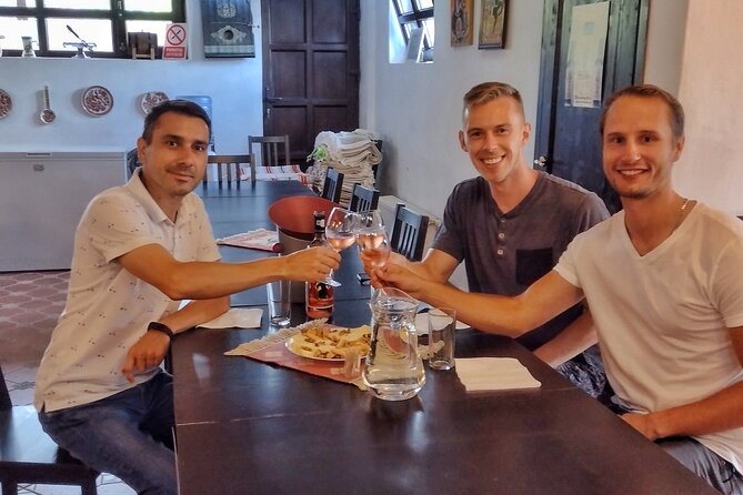 Traditional Lunch and Old Town Private Tour With a Local Guide - Meeting and Pickup