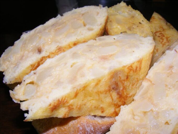 Traditional Madrid Night Tapas and Drinks Tour - Personalized Recommendations