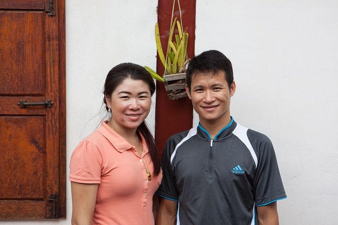 Traditional Market Tour and Private Laotian Cooking Class With a Local - Exploring Phosy Market
