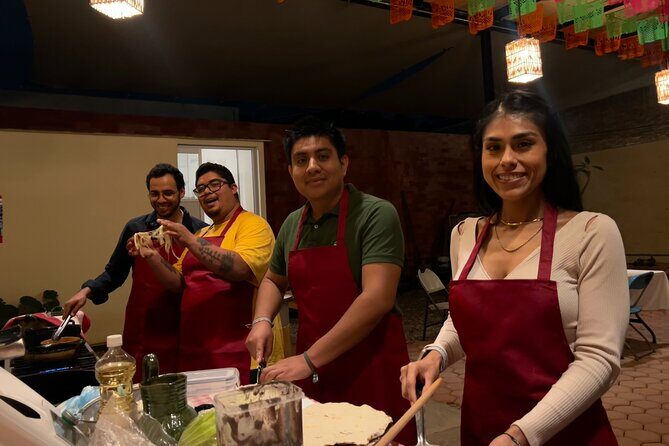 Traditional Oaxaca Cooking Class with Local Chef - Key Points