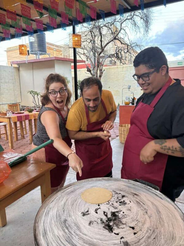 Traditional Oaxacan Cooking Class with local Chef - Key Points