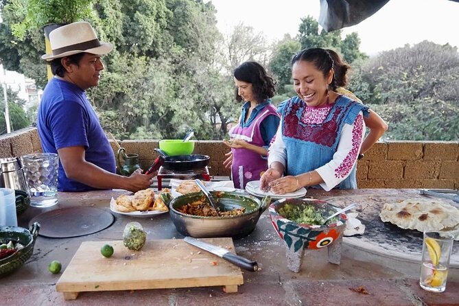 Traditional Oaxaqueña Cooking With Grandmas Recipes - Engaging Interactive Learning