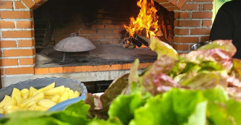 Traditional Plitvice Lakes Cooking Class - Cooking Class Environment