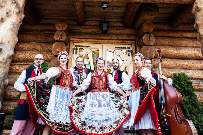 Traditional Polish Dinner With Folk Show & Transport From Krakow - Entertainment and Cultural Highlights