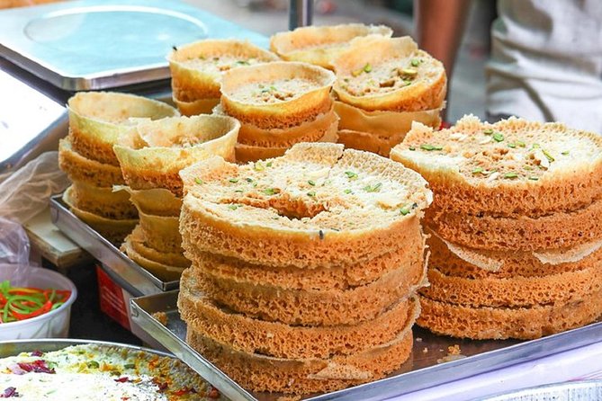 Traditional Rajasthani Cuisine Cooking Classes & Dinner With a Fun Local Family - About the Hosts