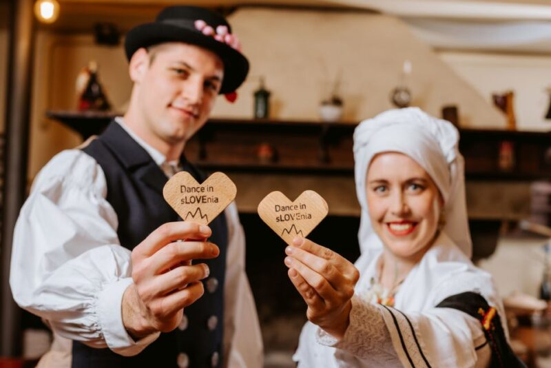 Traditional Slovenian Dinner and Show - Key Points