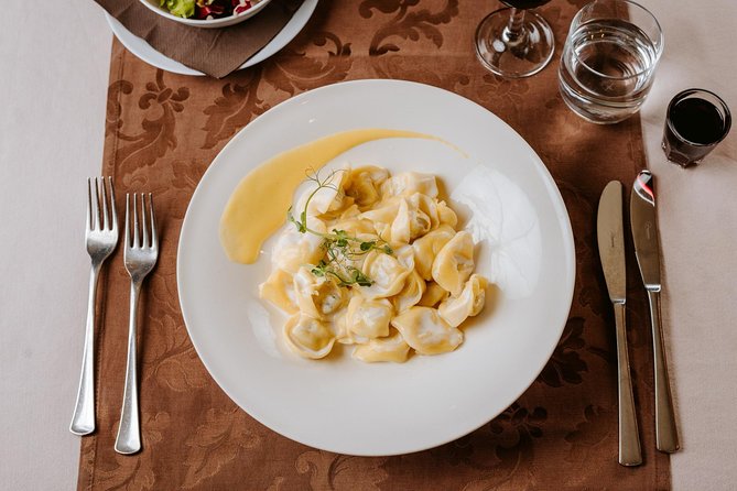 Traditional Slovenian Dinner and Show - Group Size and Availability