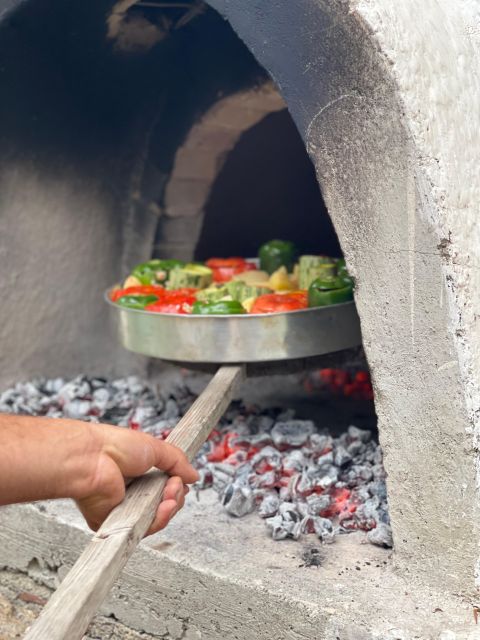 Traditionell Cooking Class in Wood Oven - Location and Accessibility