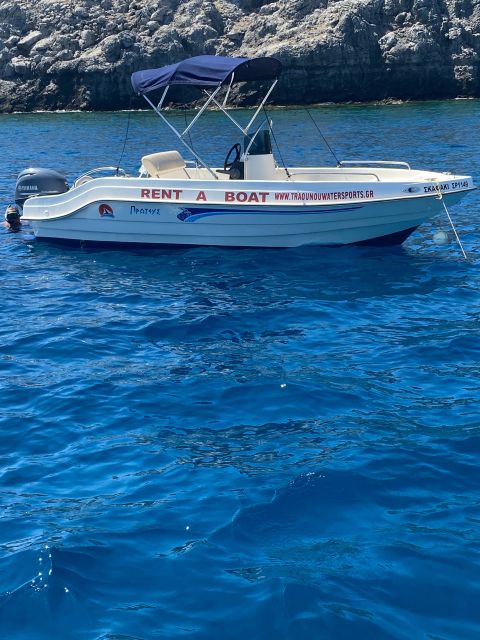 Traganou Beach: Small Boat Rental Without License - Well-Maintained Fleet and Emergency Procedures