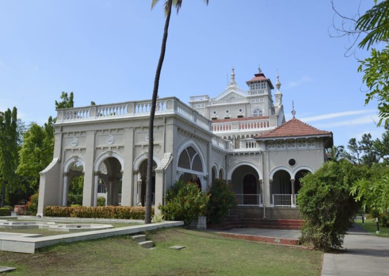 Trails of Pune Full-Day Guided Sightseeing City Tour by Car - Experience Local Culture