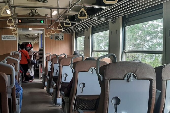 Train Seat Reservation From Ella to Kandy - Train Journey Highlights