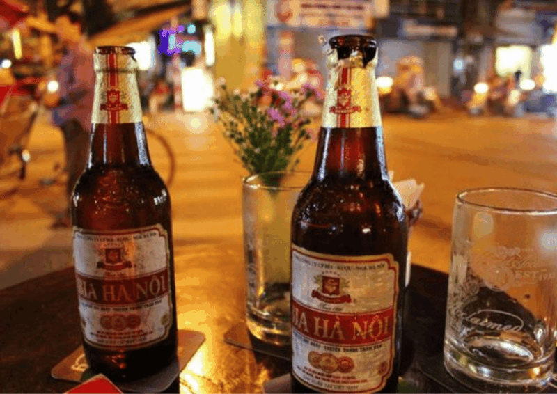 Train Street and Hanoi Old Quarter Food Tour With Locals - Tour Highlights