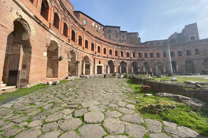 Trajans Market Experience With Elevator Option - Visitor Tips and Notes