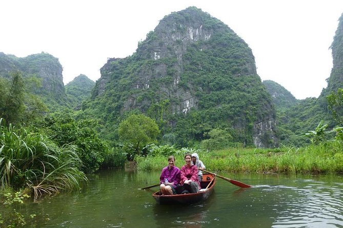 Trang An Boat Ride and Hoa Lu Temples - Private Tour Experience