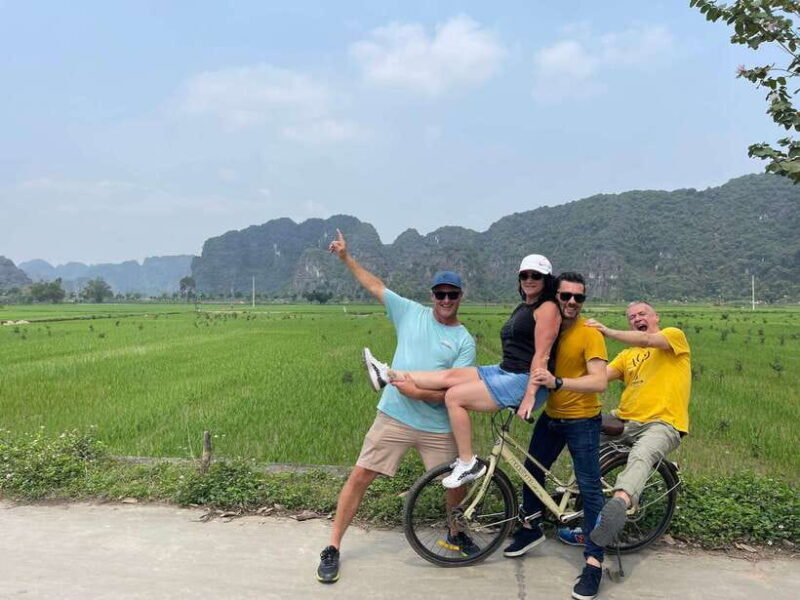 Trang An - Mua Cave - Hoa Lu - Biking - Visiting Local Family - Morning Highlights: Bike Tour and Local Family Visit