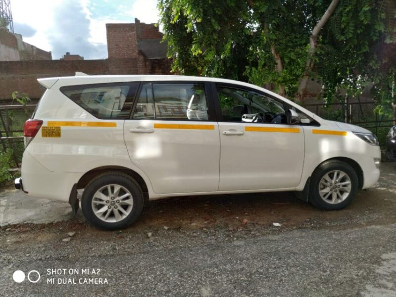 Transfer Agra To Jaipur Via Fatehpur Sikri & Stepwell - Convenient Pickup and Drop-off