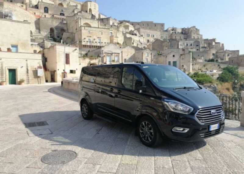 Transfer (Airport/Train Station) to Castellammare Di Stabia - Comfort and Features