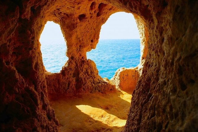 Transfer Algarve & Andalusia. Algarve or Andalusia Origin Option - Fleet and Amenities