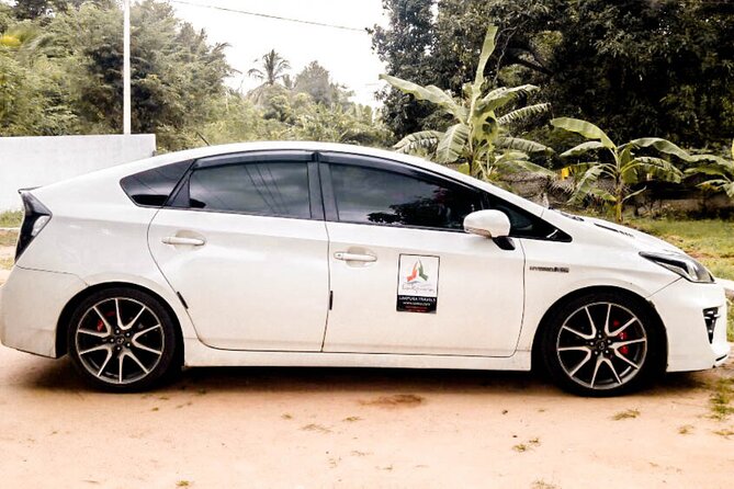 Transfer Between Colombo Airport (Cmb) and Liyonaa Beach Hotel, Trincomalee - Pricing and Cancellation Policy