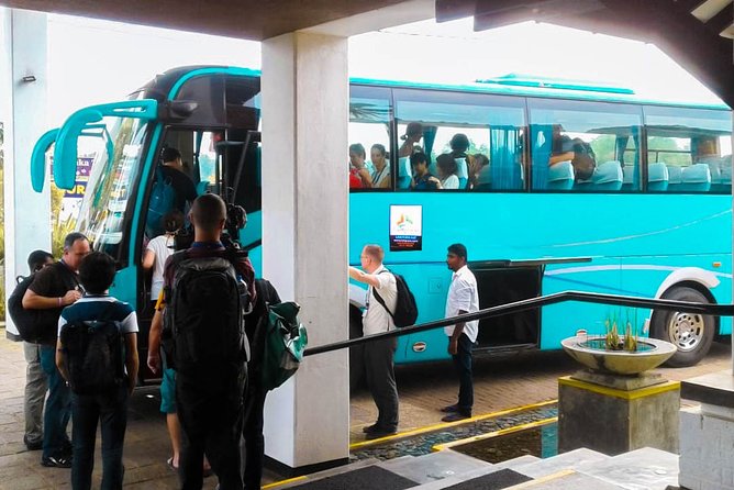Transfer Between Colombo Airport (Cmb) and Ramada Colombo, Colombo - Pricing and Payment Options