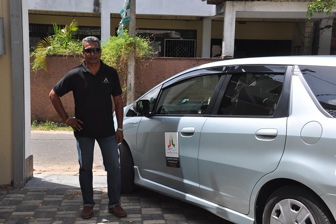 Transfer Between Colombo Airport (Cmb) and Randholee Resort & Spa - Meeting and Pickup