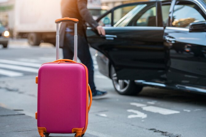 Transfer Buenos Aires Domestic (AEP) or Cruise Terminal to Downtown Hotel - Pickup and Drop-off Details