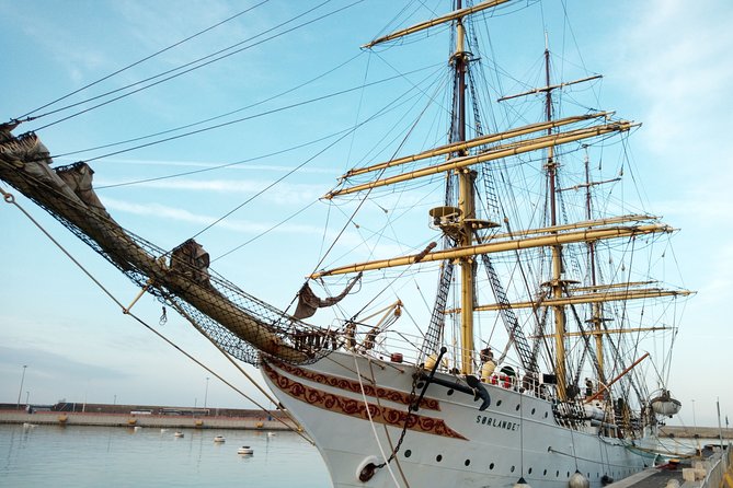 Transfer Civitavecchia Port to Rome With 3 Hours Rome Tour - Vehicle and Capacity Options