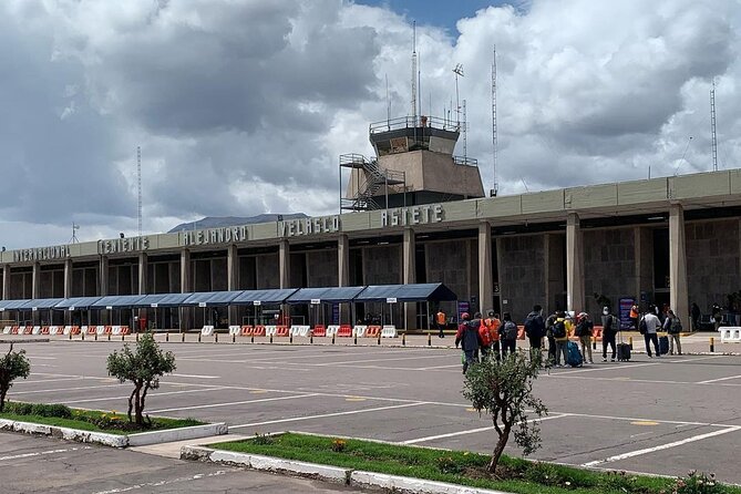 Transfer Cusco Airport to Hotel in Cusco (Round Trip) - Accessibility and Private Tour