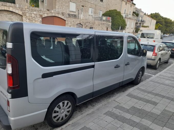Transfer Dubrovnik-Podgorica - Booking and Availability