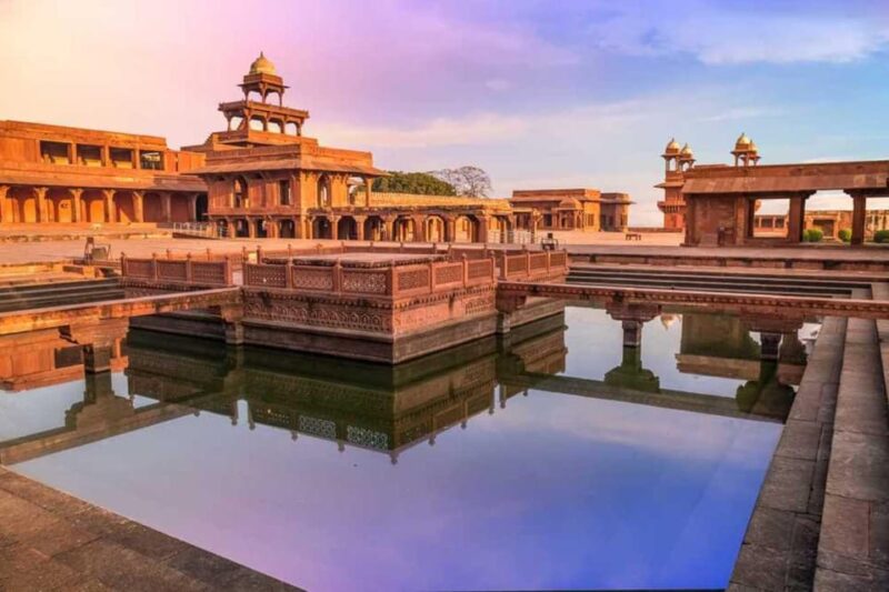 Transfer From Agra To Jaipur Via Fatehpur Sikri - Booking Information