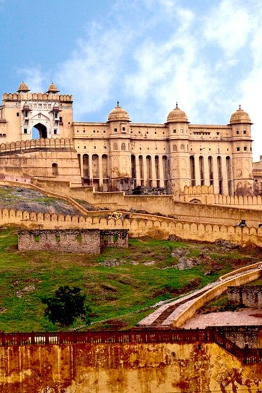 Transfer From Agra To Jaipur Via Fatehpur Sikri - Travel Experience