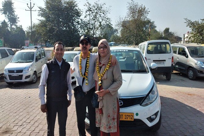 Transfer From Agra to New Delhi by Private Car - Participant Information
